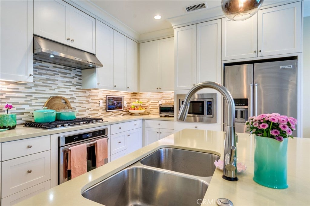 161 Working Ranch, Irvine CA 92602 - Photo 8