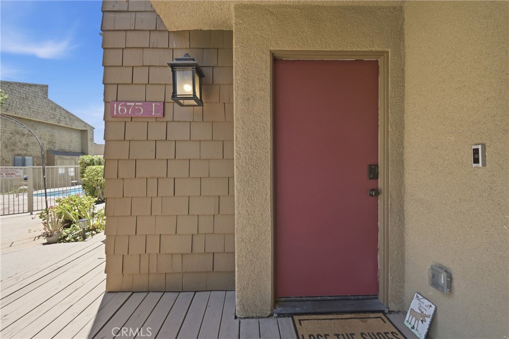 1675 W Lambert Rd. 17 E