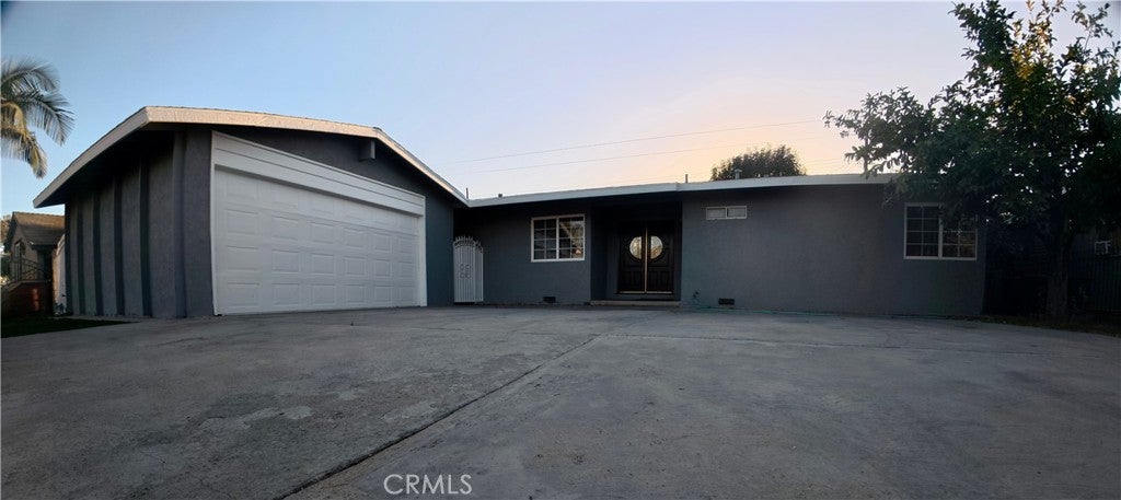 922 Toddy Street