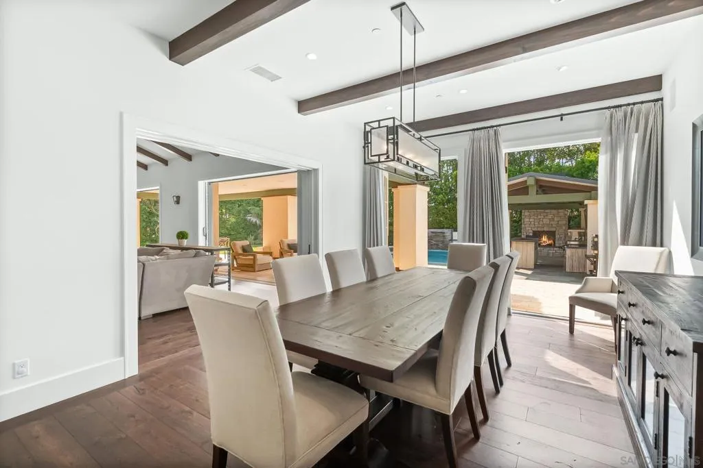 La Jolla, California 92037, United States, 6 Bedrooms Bedrooms, ,8 BathroomsBathrooms,Residential,Active,243051