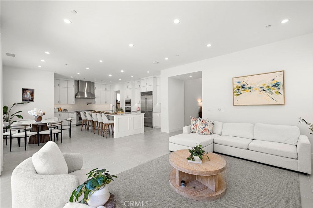 106 Bright Star, Irvine CA 92618 - Photo 6