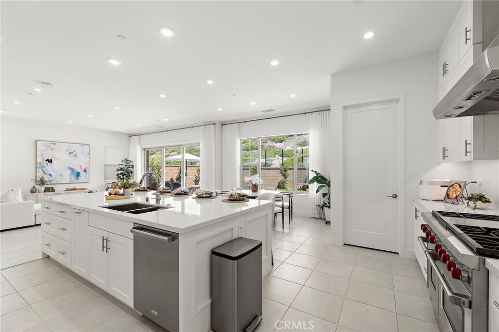 106 Bright Star, Irvine CA 92618 - Photo 11