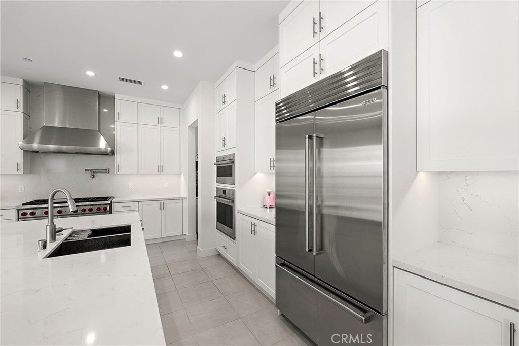 106 Bright Star, Irvine CA 92618 - Photo 12