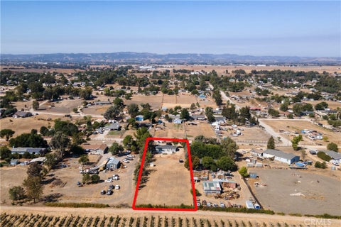 Tiny photo for 4470 Fa-Rousse Way, Paso Robles, CA 93446 (MLS # NS26168363)