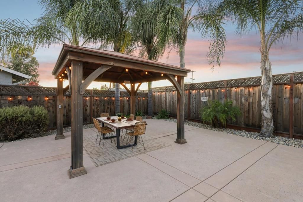 Photo of 4220 Corte De Tebaldi, San Jose, CA 95118 (MLS # ML82037674)