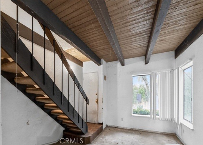 534 S Flower Circle
