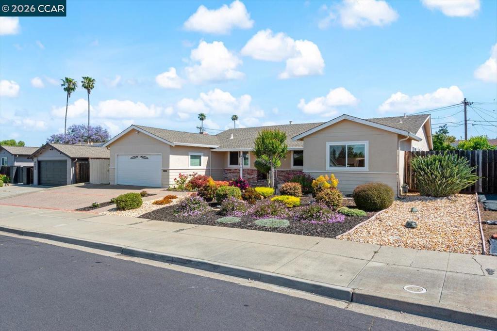 4605 Wilson Lane
