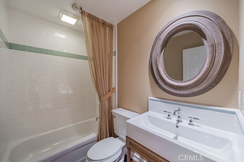 Tesoro Crest (TECT) - Residential Lease