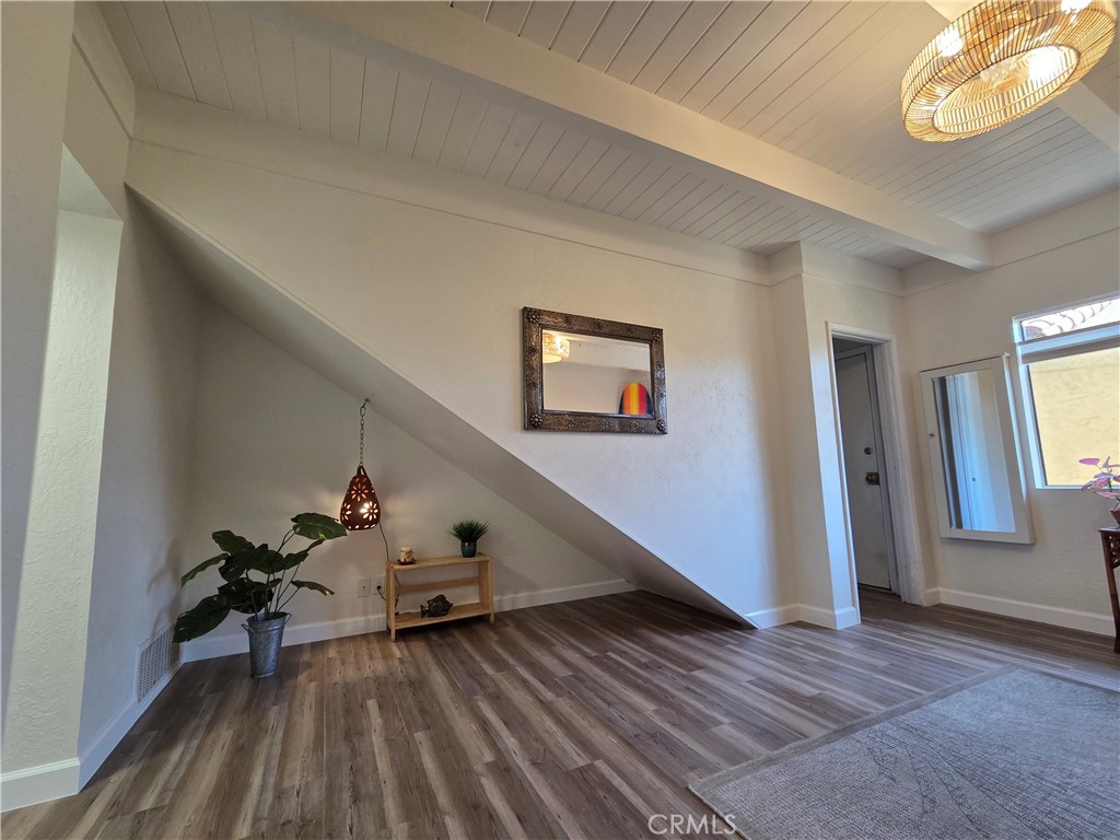3329 Panorama Dr