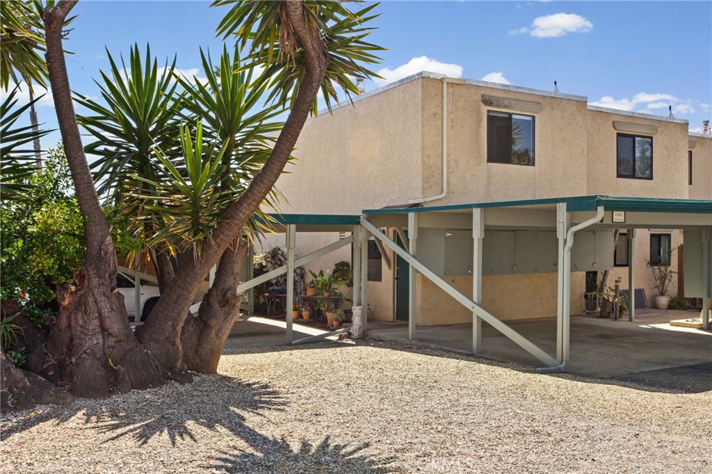 3329 Panorama Dr