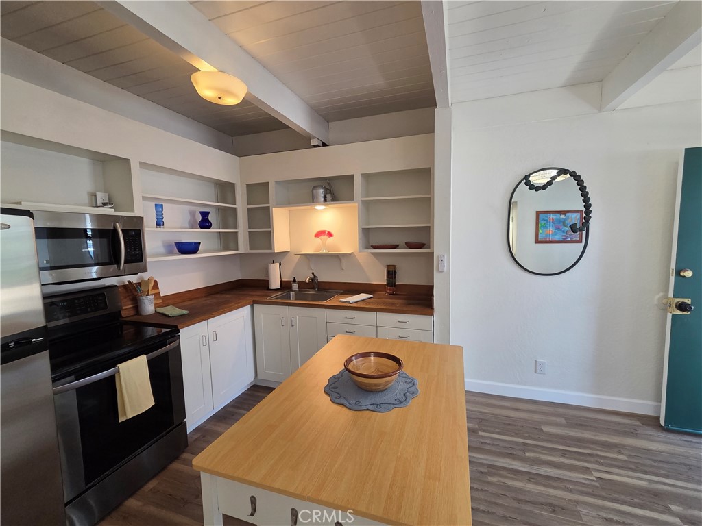 3329 Panorama Dr