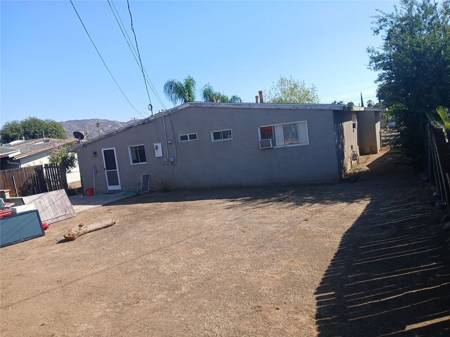 This 3-bedroom, 2-bath home offers plenty of potential and space for those looking to make it their own. The property features a large front and back yard, perfect for outdoor activities, gardening, or entertaining. While the home needs some interior work and updates, it provides a great opportunity for anyone with a creative touch.

Please note: There is no central A/C, and the home is being rented in as-is condition.

With a little TLC, this property can truly shine!