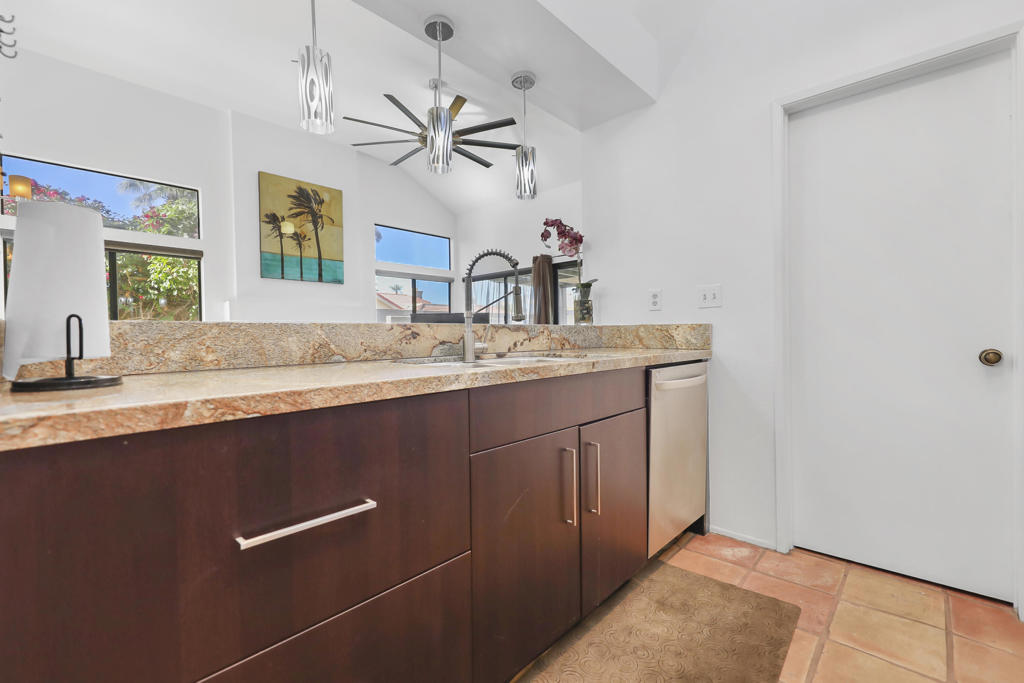 Silver Sands R.C. - Residential