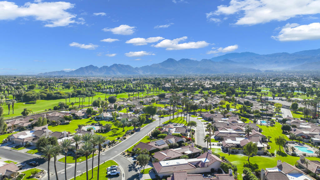 Silver Sands R.C. - Residential