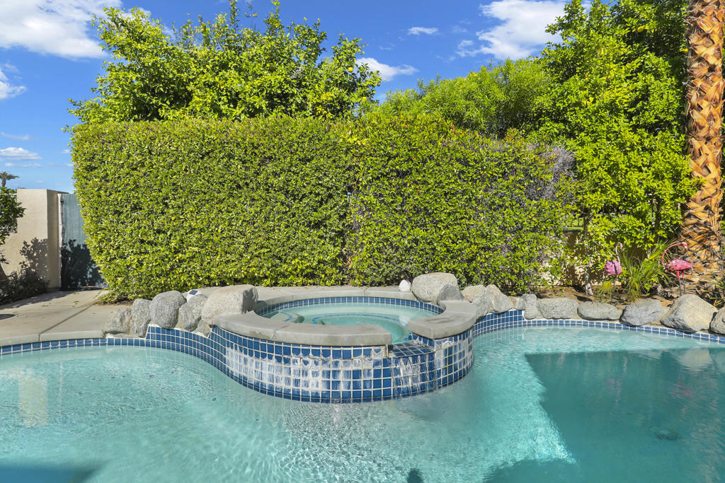 Silver Sands R.C. - Residential