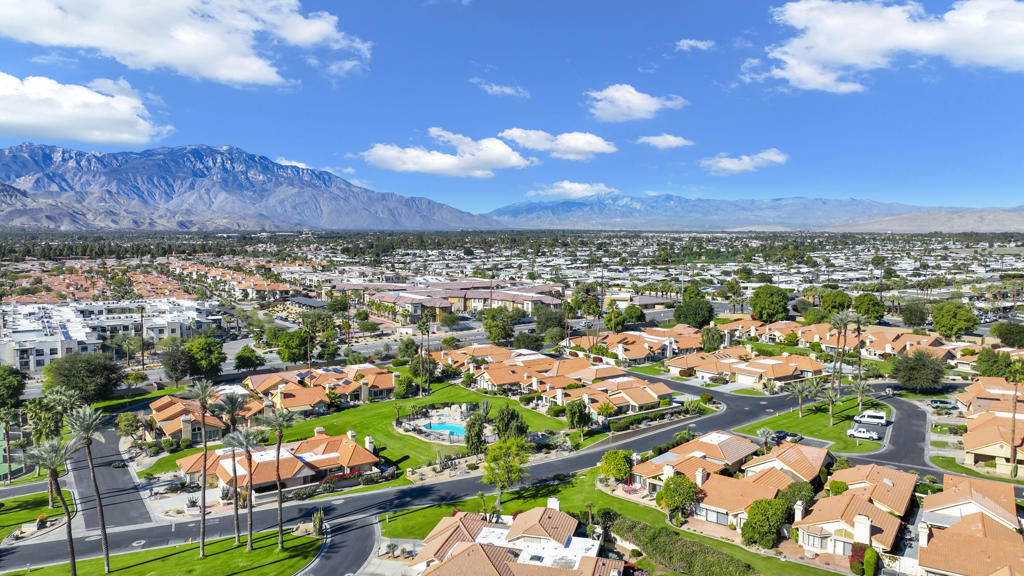 Silver Sands R.C. - Residential