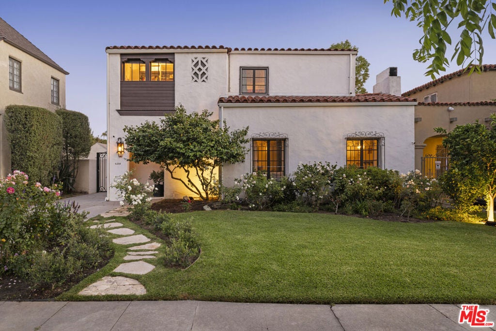 6258 Warner Drive, Los Angeles CA 90048