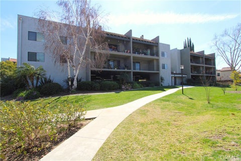 Photo of 234 E Fern AVE #101, Redlands, CA 92373 (MLS # IG26219085)