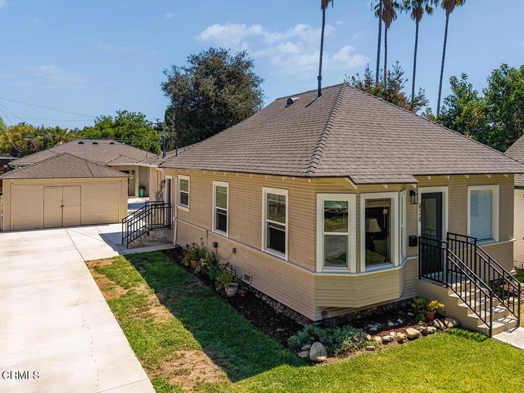 636 Forest Avenue