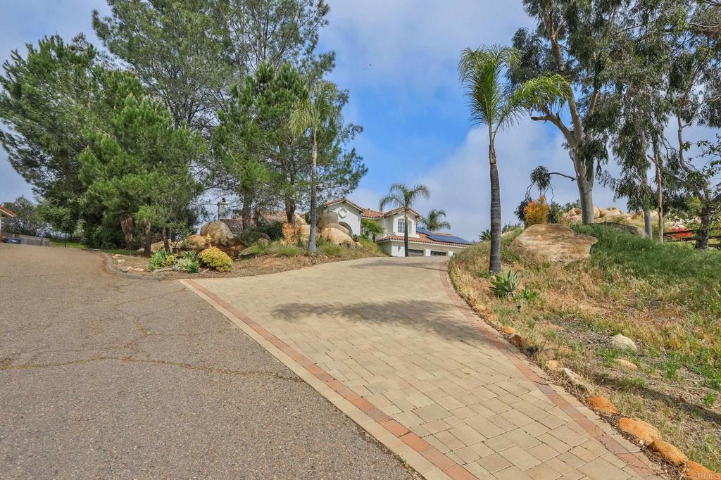 284 Sunnybrook Ln