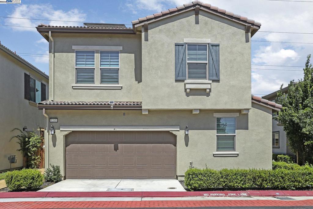 MOUNTAIN HOUSE - Residential