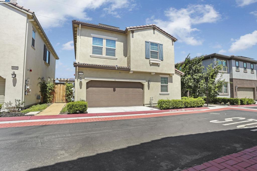 MOUNTAIN HOUSE - Residential