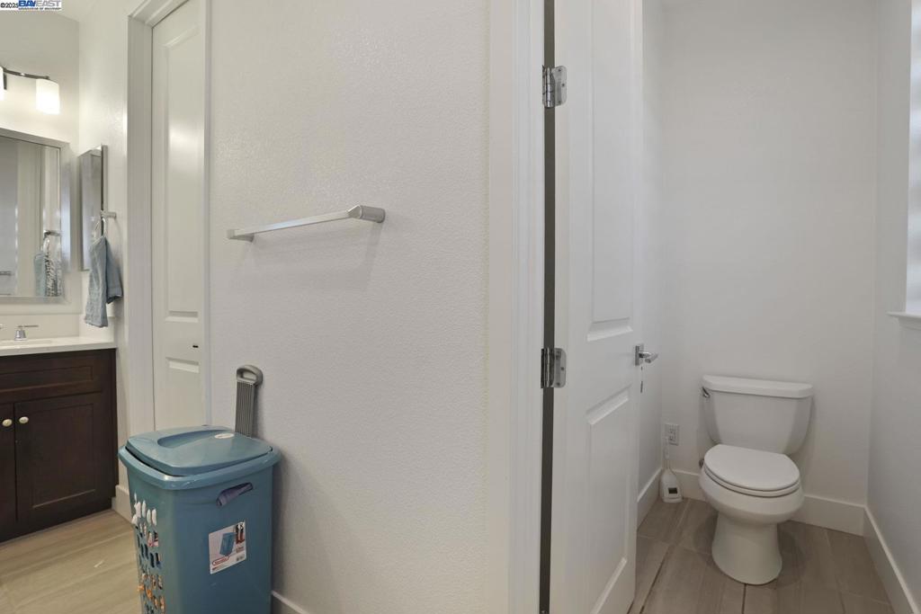 MOUNTAIN HOUSE - Residential