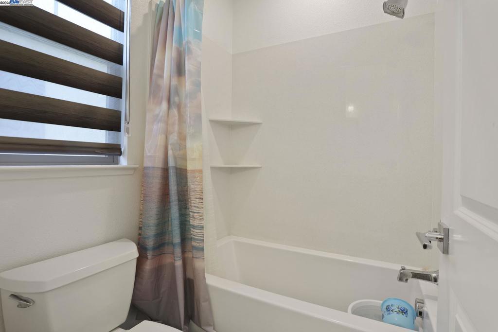 MOUNTAIN HOUSE - Residential