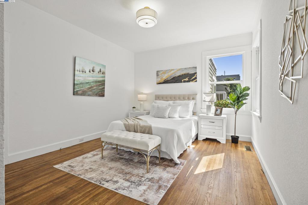 GOLD COAST EDGE - Residential