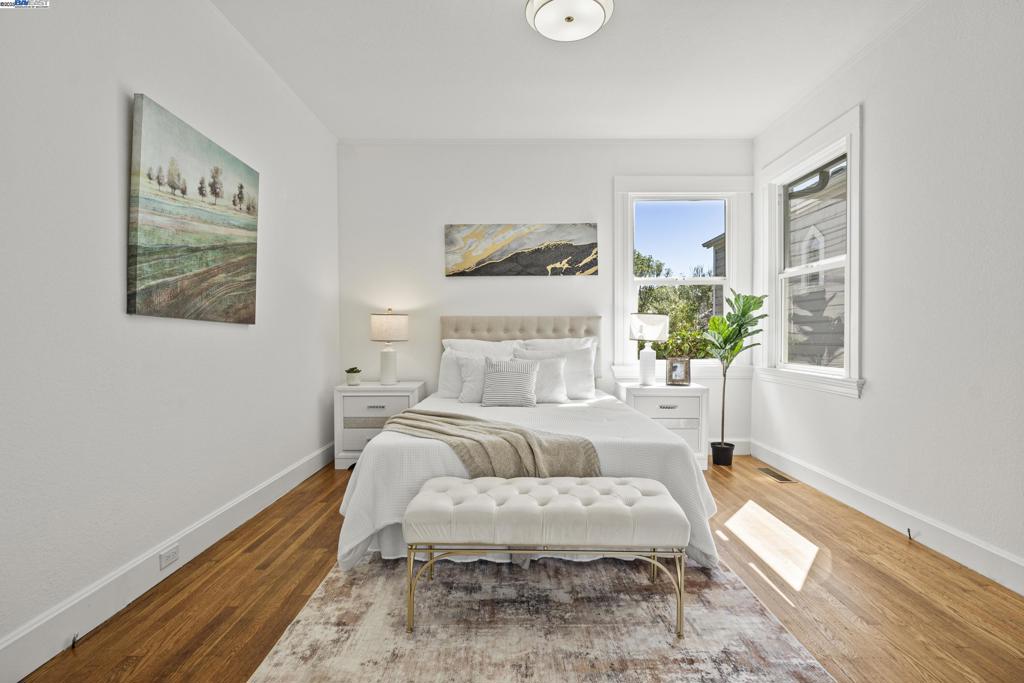 GOLD COAST EDGE - Residential