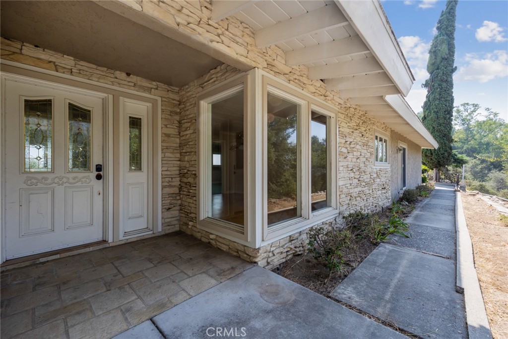 48 Woodlyn Lane