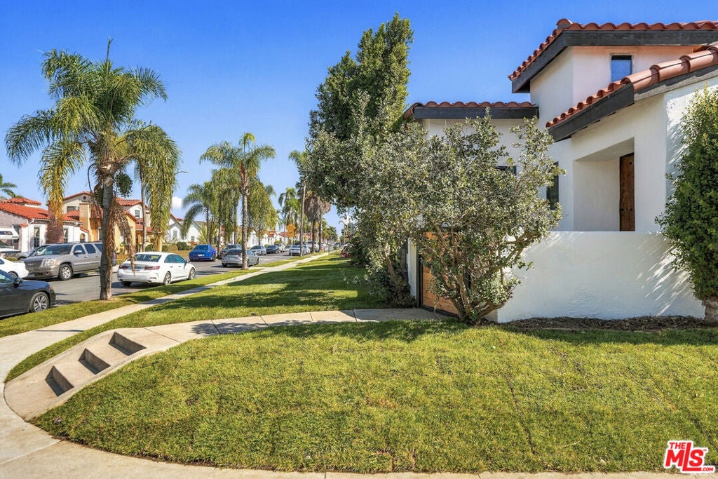 1320 W 80th Street