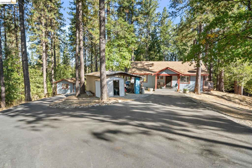 23625 Rock Hammer Lane