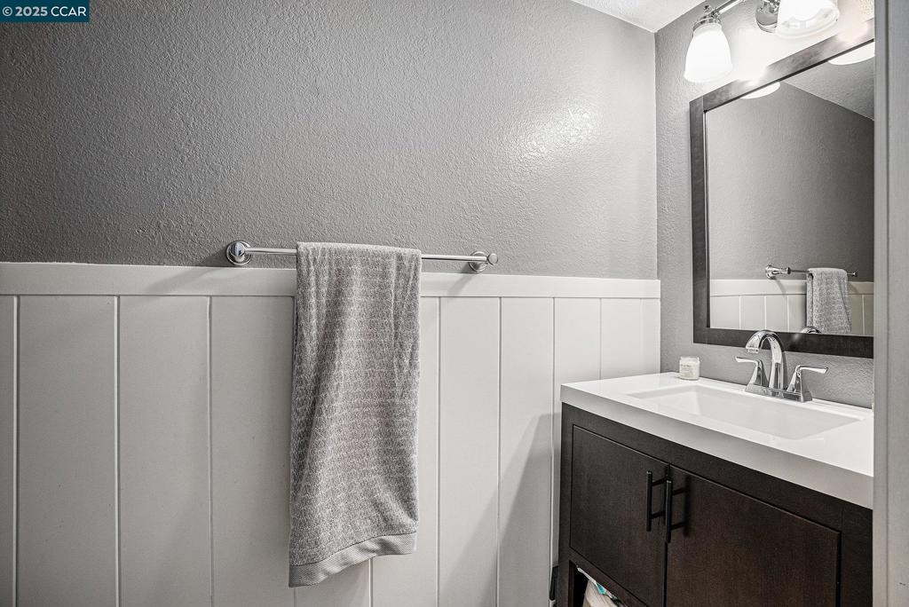 ALMONDTREE - Residential