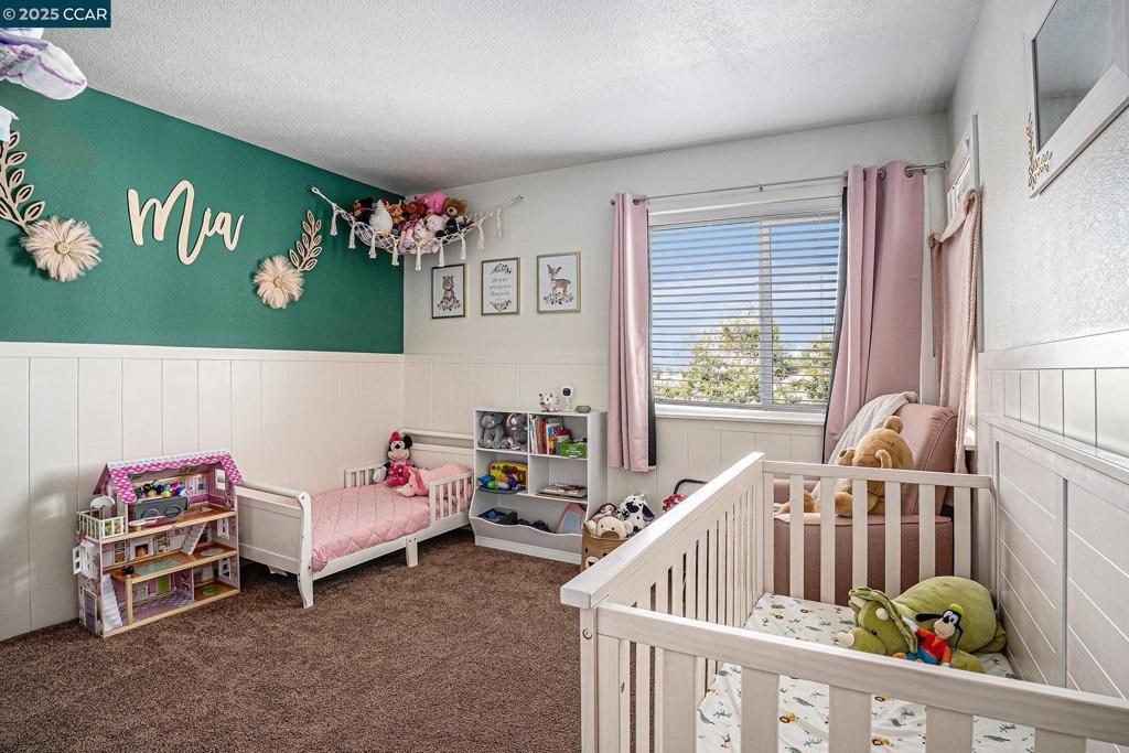 ALMONDTREE - Residential