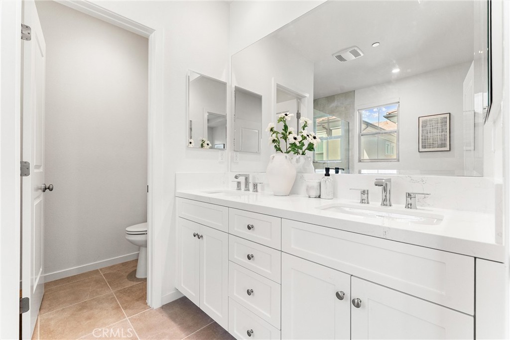 Lapis at Portola Springs - Residential