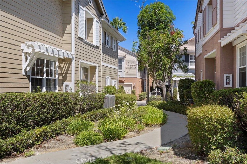 35 St Mays Rd, Ladera Ranch CA 92694 - Photo 17