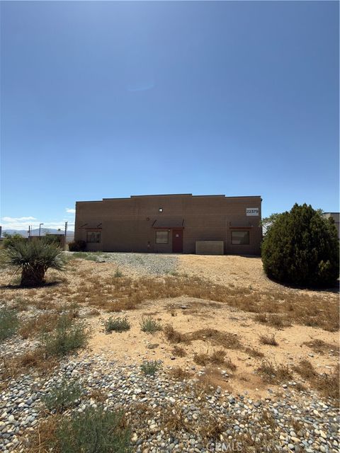 Photo of 22379 Eyota RD, Apple Valley, CA 92308 (MLS # HD26096919)