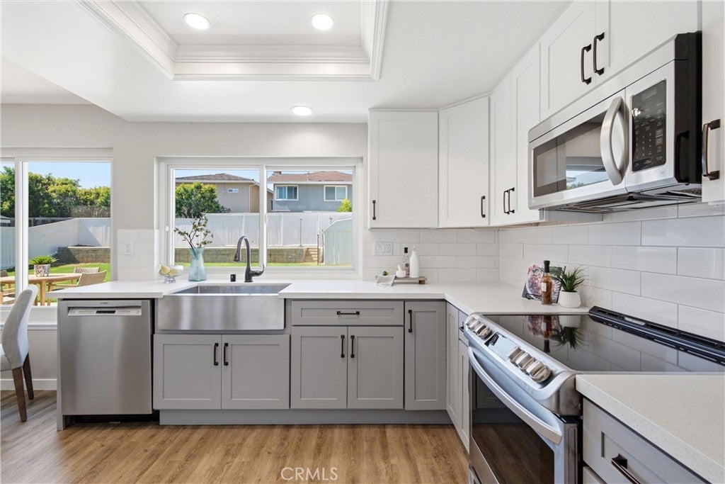 6921 Garden Circle, Huntington Beach CA 92648 - Photo 7