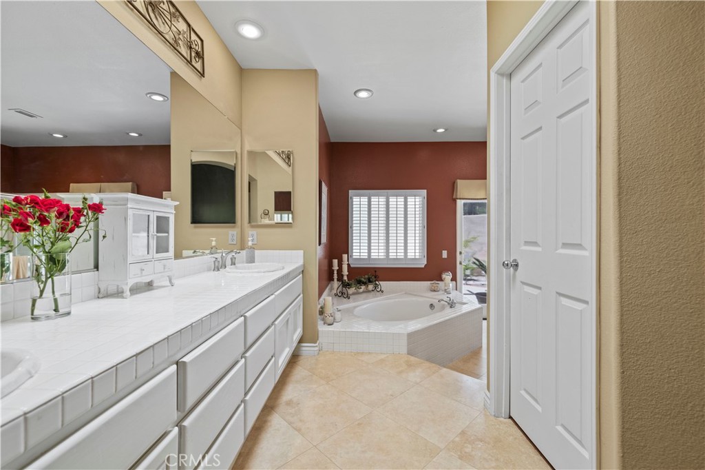 Los Verdes (LSV) - Residential