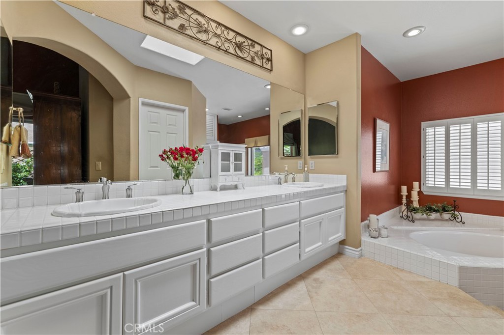 Los Verdes (LSV) - Residential