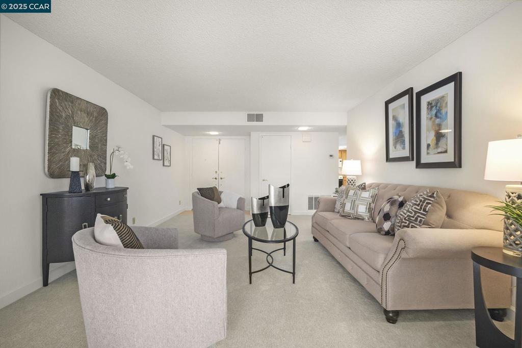ROSSMOOR - Residential