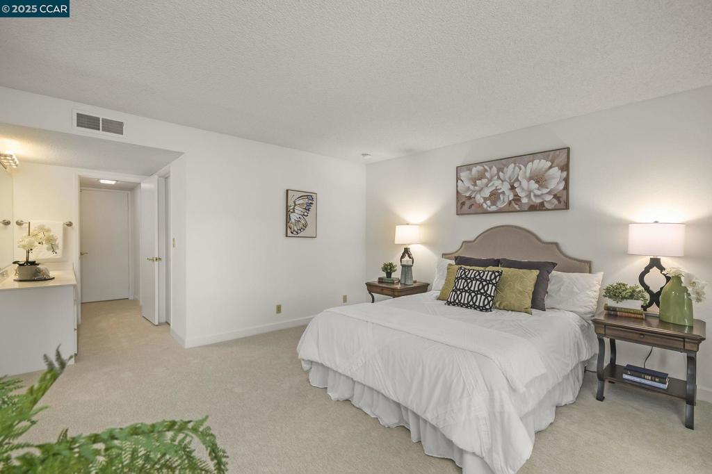 ROSSMOOR - Residential