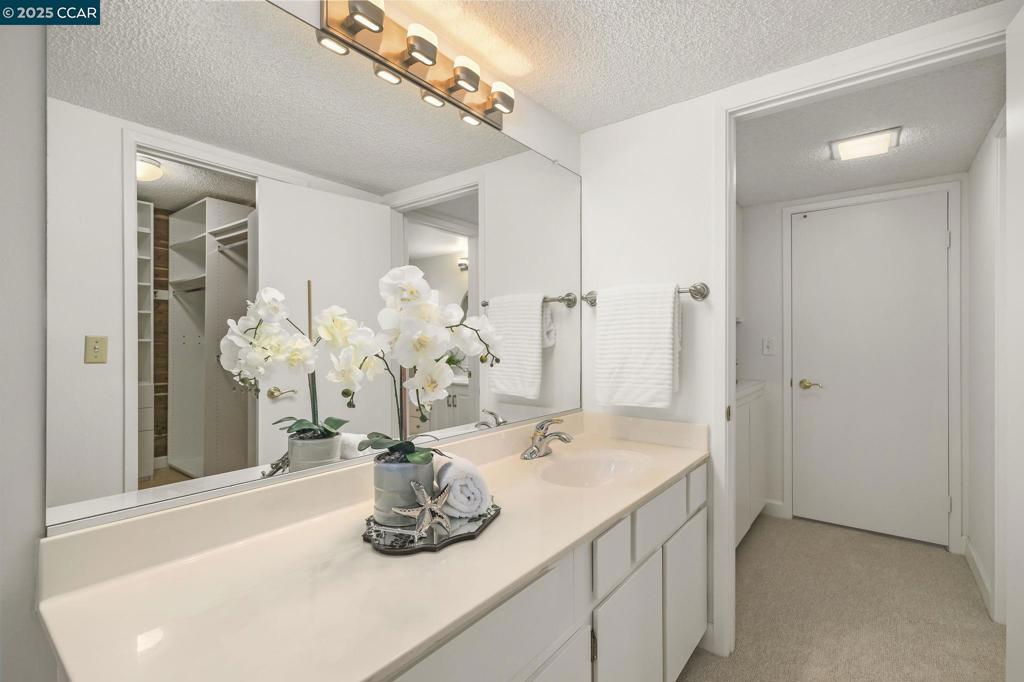 ROSSMOOR - Residential