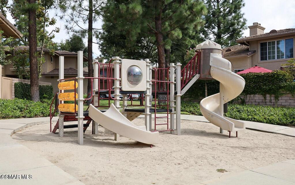 Oakbrook Grupe-579 - 579 - Residential