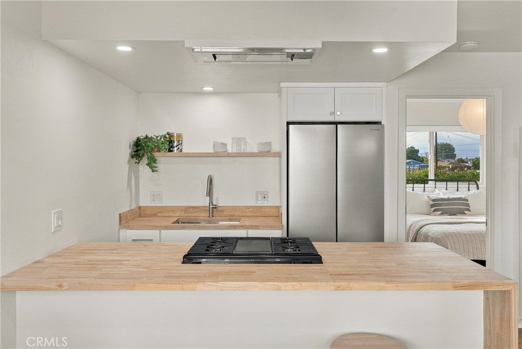 1187 Santa Ynez C