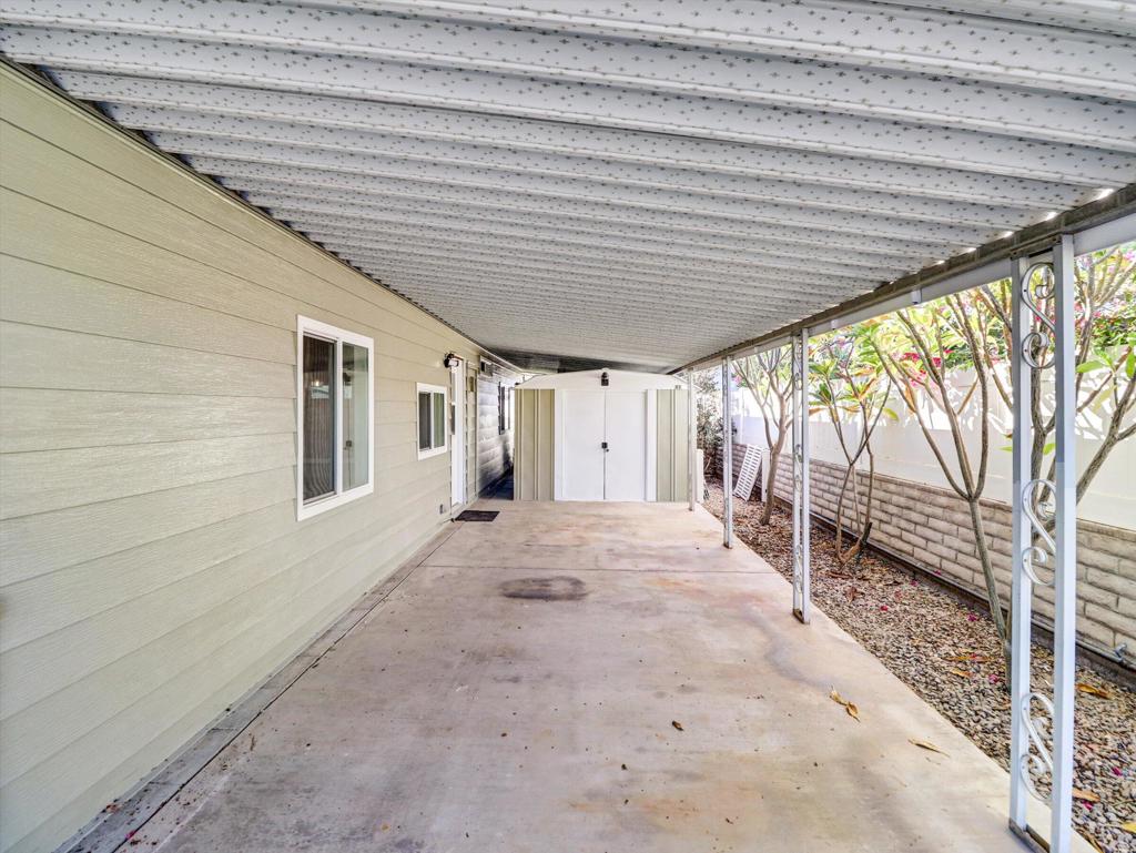 Palm Desert Greens - Manufactured In Park