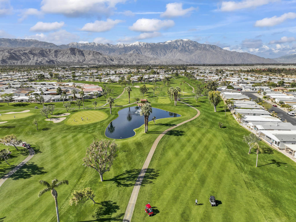 Palm Desert Greens - Manufactured In Park