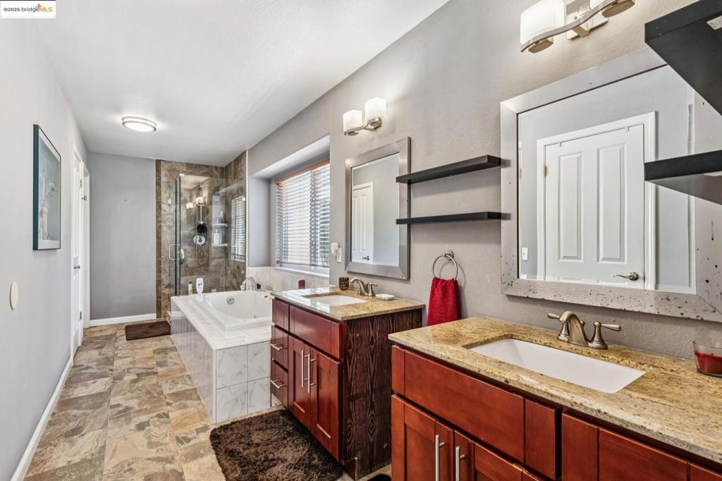 FAIRVIEW - Residential