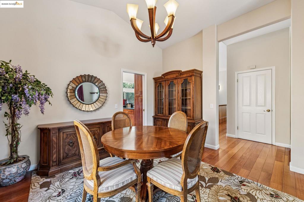 FAIRVIEW - Residential